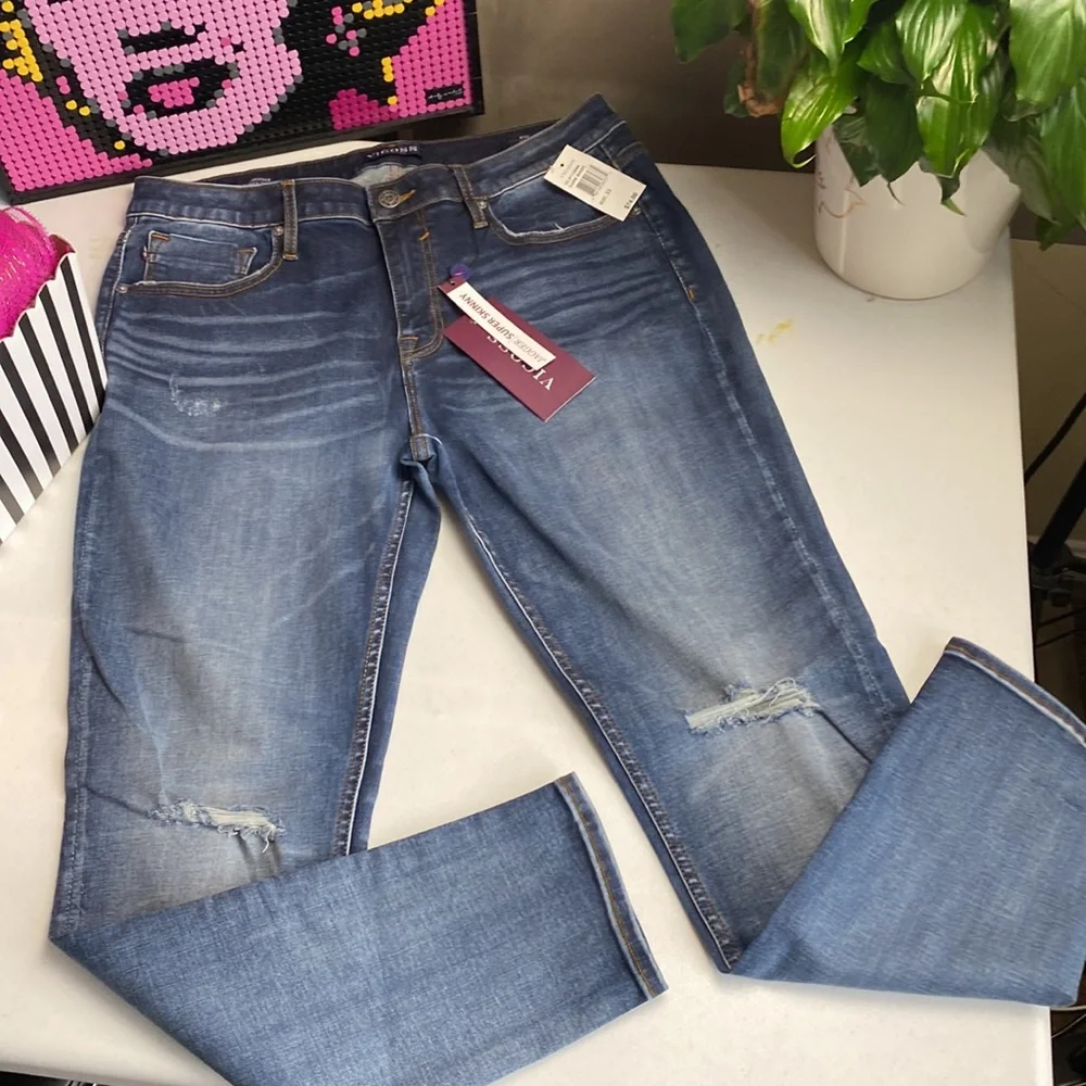 Nwt Vigoss Jagger Super Skinny Distress Jeans, 33x28 - Picture 1 of 15